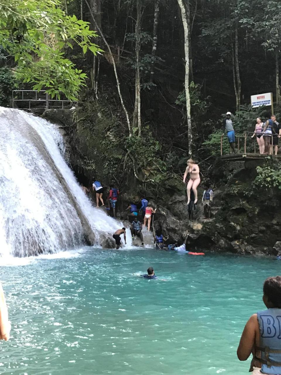 Mystic Ridge Paradise Ocho Rios Exteriör bild